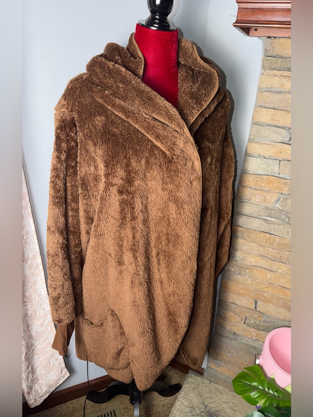 Zenana Outfitters Cozy Teddy Jacket in Brown